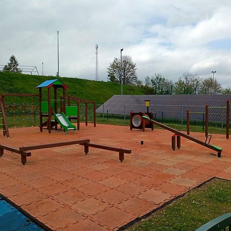 Pokoje Goscinne U Reni Wambierzyce Esterno foto